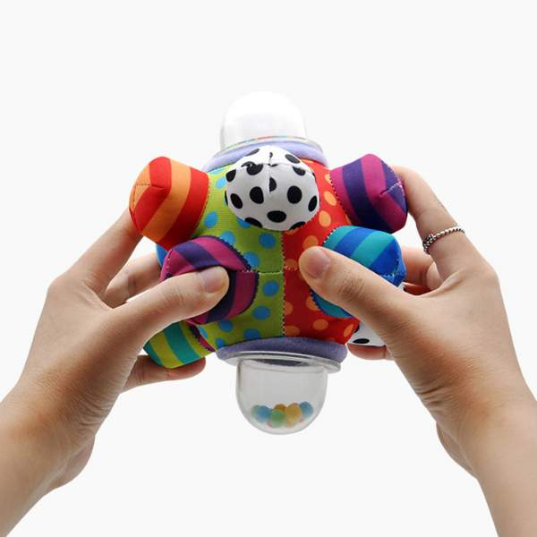 Bola Chocalho com Extremidades Sensorial